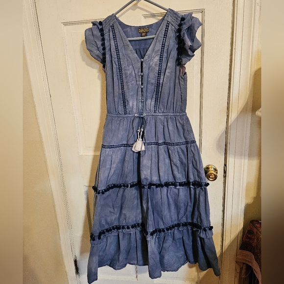Distressed Blue Peasant Maxi Dress - Picture 3 of 4